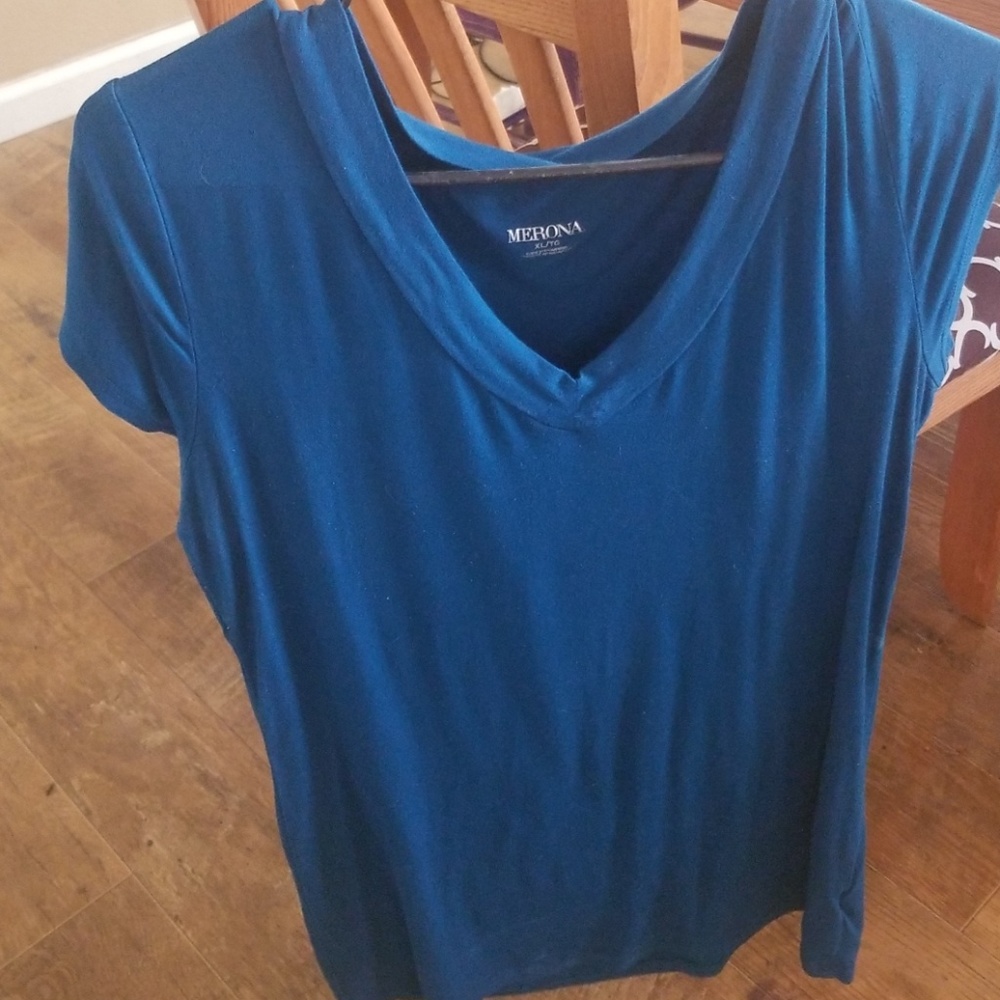 V-neck shirt